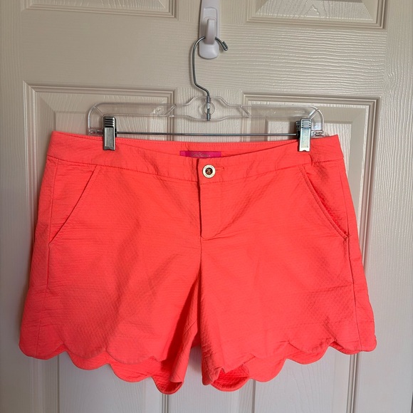 Lilly Pulitzer Pants - Orange Lilly Shorts size 8